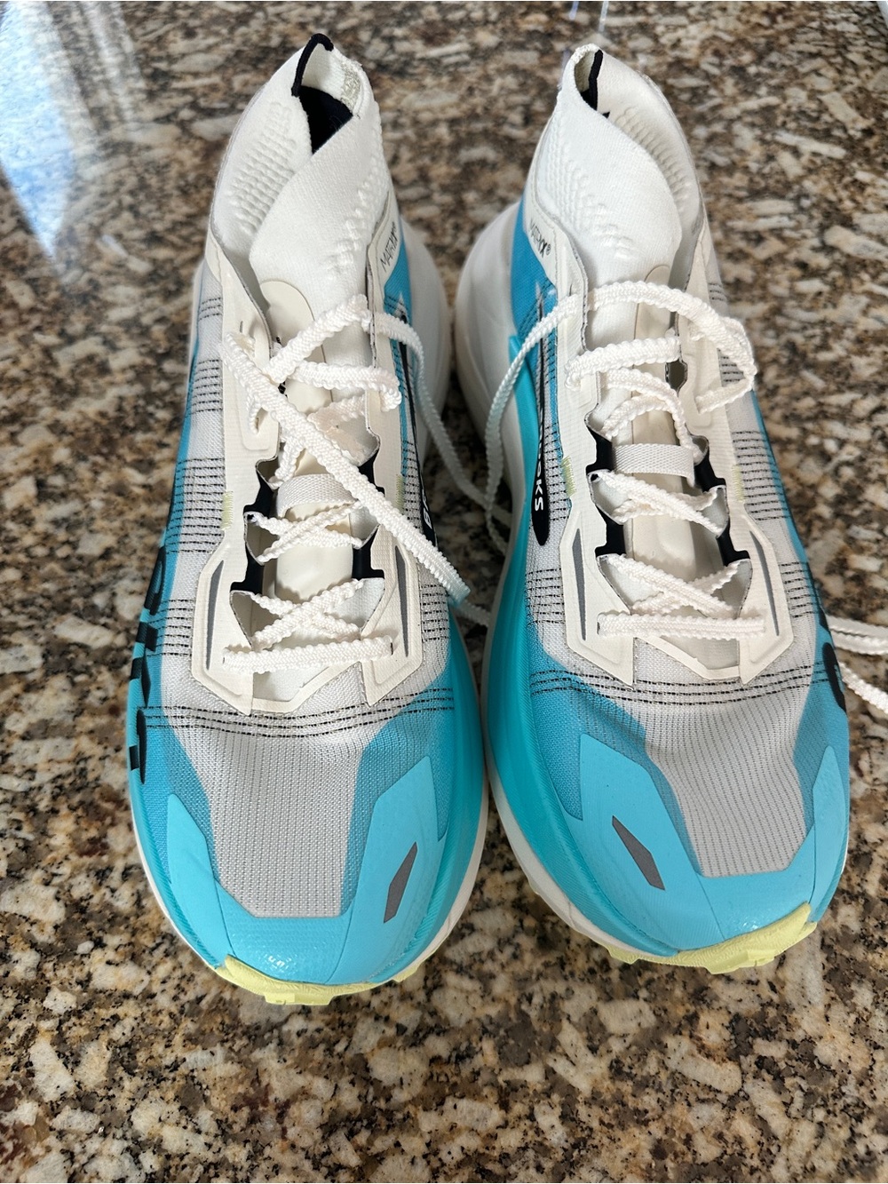 Brooks Unisex Cascadia Elite - Picture 3 of 8